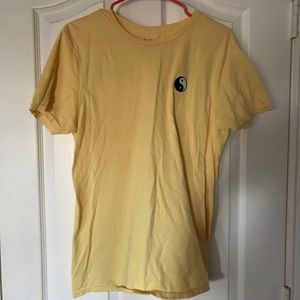 ying&yang yellow t shirt